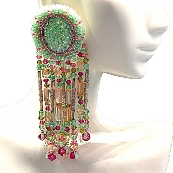 Fabulous huge Iridescent green pink gold chandelier hand crafted earrings - Picture 6 of 7